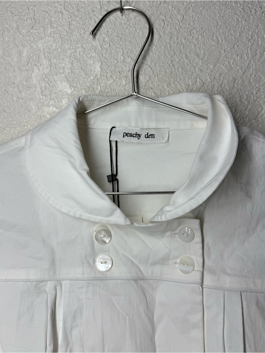 New!! Peachy Den Missy Long Sleeve Blouse Size Large Nwt !! Porcelain — image 5 of 8